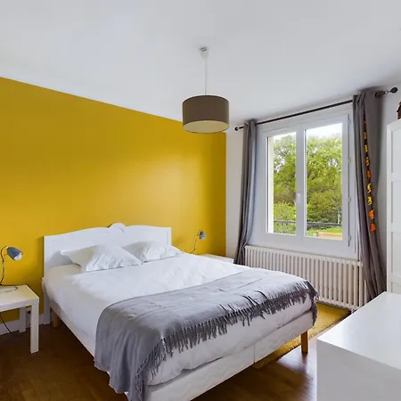 Vakantiehuis -hares- Maison Authentique Avec Jardin